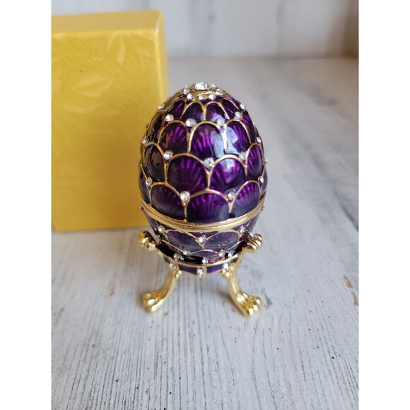 Miniature purple egg trinket box enameled hinge Easter home decor - Picture 1 of 7